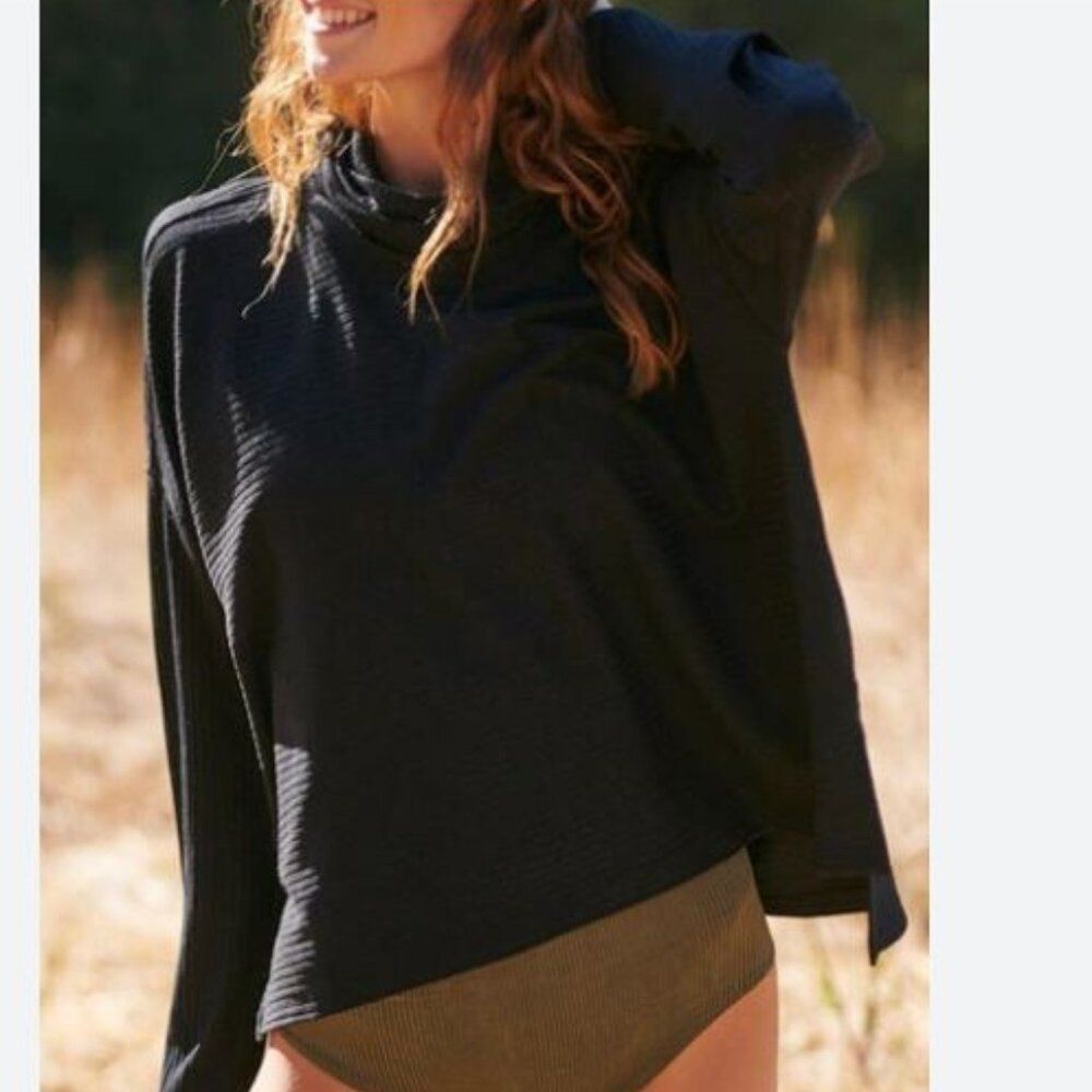Free People FP Movement Top Ribbed Can't Handle This Turtleneck Shirt Sz XS NWT